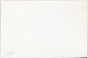 Papp László (1926-2003) aláírása őt magát ábrázoló fotón