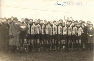 1925 Budapest XIV. Pestszentlőrinc, Pusztaszentlőrinc; Labdarúgócsapat csoportképe, foci, photo (EK)