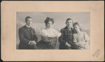 cca 1900-1920 Vegyes fotó tétel, 7 db, nagyrészt díszes hátoldalú, különböző műtermekből származóak, 11x8 és  22,5x17 cm közti méretben