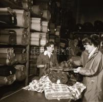 cca 1970/1980 Budapesti városképek, épületfotók vegyesen, 77 db vintage negatív (korábban visszamara...