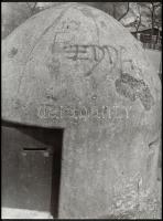 cca 1969 Kalocsai Rudolf (?-?) budapesti fotóművész 2 db feliratozott vintage fotója, 39x30 cm és 26...