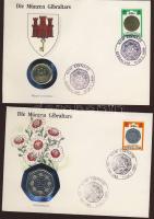 Érmés boríték tétel, 38db, egész világ, benne jobbak, PP, Gibraltár, Kína 2albumban