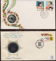 Érmés boríték tétel, 38db, egész világ, benne jobbak, PP, Gibraltár, Kína 2albumban