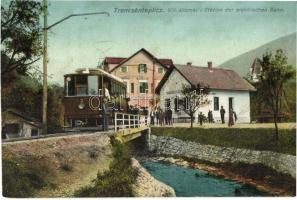 Trencsénteplic, Trencianske Teplice; Villamos állomáson / Station der elektrischen Bahn / tram station