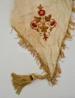 cca 1930 Körmeneti selyem zászló, Szent Imre és Gonzaga Szent Alajos kézzel festett olaj képével, fe...