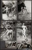 Vízparton és asztalon, 10 db akit fotó kartonlapra ragasztva, 6,5x4,5 és 9x12 cm közötti méretekben ...