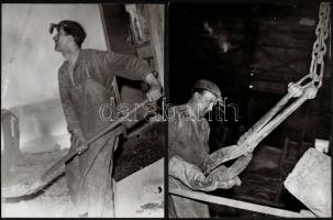 Vámos László (1912-1983) sajtófotói a csepeli Vas- és Fémművekből, hátulján pecséttel jelzettek, öss...