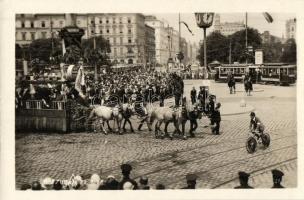 1928 Vienna, Wien; X. Deutsches Bundes Sängerfest, Festzug / 10th German Federal Song Festival - 27 ...
