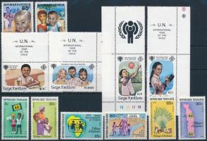 International Children's Year 8 set + 3 block Nemzetközi gyermekév motívum 8 klf sor + 3 db blo...