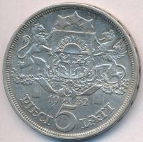 Lettország 1932. 5L Ag T:2 kis patina
Latvia 1932. 5 Lati Ag C:XF small patina
Krause KM# 9