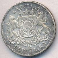 Lettország 1925. 2L Ag T:2 kis patina
Latvia 1925. 2 Lati Ag C:XF small patina
Krause KM#8