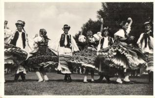 Hortobágy - 9 db RÉGI megíratlan képeslap a pusztai életről, csikósok, gulya / 9 pre-1945 unused pos...