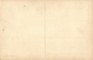 Football match. B.K.W.I. 228-1. s: Fritz Schönpflug (tiny tear)