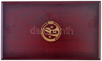 Belgium 2001. 1c-2E (8xklf) forgalmi szett fa díszdobozban, sorszámozott tanúsítvánnyal T:PP
Belgiu...