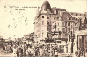 26 db RÉGI francia városképes lap / 26 pre-1945 French town-view postcards (mainly Paris, Lourdes)