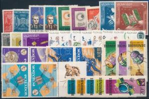 Űrkutatás 1960-1965 4 klf sor + 7 klf önálló érték Space Research 1960-1965 4 sets + 7 stamps