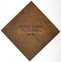 1940. "Balatonkenesei Sporthét / Székesfővárosi Tenisz Bajnokság 1940" Br plakett. Szign.:...