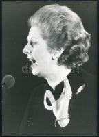 cca 1960-1980 7 db sajtófotó (köztük MTI is) híres emberekről, politikusokról, különböző méretben