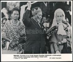 cca 1960-1980 7 db sajtófotó (köztük MTI is) híres emberekről, politikusokról, különböző méretben