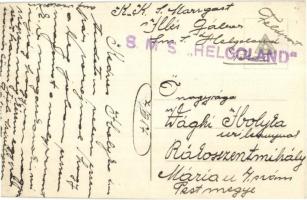 Ein deutsches U-Boot fordert einen feindlichen Handelsdampfer auf, sofort zu stoppen / K.u.K. Kriegs...