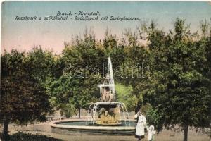 Brassó, Kronstadt, Brasov; Rezsőpark a szökőkúttal / Rudolfspark mit Springbrunnen / park, fountain (EK)
