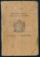 1930-1932 Magyar Királyság fényképes útlevele múszaki tisztivselő, és felesége részére, okmánybélyegekkel (1db benyomott 16f, 1db 10f, 1db 4 f, 1db 2f, 1db 50f), bejegyzésekkel, foltos.