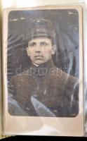 cca 1900-1940 Vegyes érdekes katonai fotógyűjtemény, kb. 100 fotóval, közte néhány polgári fotóval, ...