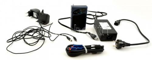Vegyes műszaki tétel (HP laptop töltő, kábel, adapter, Hauser mini rádió)