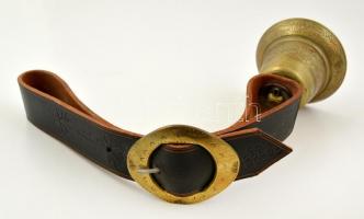 Réz kolomp bőr övcsattal, m: 9 cm, bőr öv h:70 cm