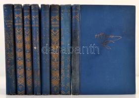 H. G. Wells Művei sorozat 8 kötete:  Világok harca. Marslakók a földön. Fordította Mikes Lajos. Második kiadás., Emberek a holdban. Fordította Mikes Lajos. Második kiadás., A püspök lelke. Fordította Tonelli Sándor., Krisztina Alberta apja I-III. Fordította Kiss Dezső, Az új Machiavelli I-II. Fordította Tonelli Sándor. Bp., é.n., Franklin. Kiadói aranyozott gerincű egészvászon-kötés, változó állapotban, többnyire kopottas gerinccel.
