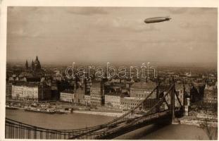 1931 Budapest, Graf Zeppelin LZ-127 léghajó az Erzsébet híd felett, uszályok, villamosok, photo (EK)