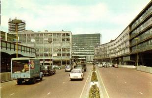 14 db MODERN külföldi közlekedéses képeslap / 14 modern European transport postcards