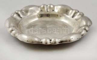 Ezüst(Ag) tálka, jelzett, d: 11 cm, nettó: 41,3 g
