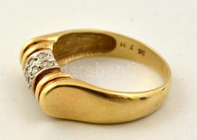 Arany(Au) 14 K gyűrű apró kövekkel, jelzett, méret: 54, bruttó: 3,8 g