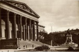 Budapest VIII. Nemzeti Múzeum - 6 db régi képeslap / 6 pre-1945 postcards