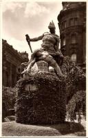 Budapest V. Szabadság tér. Irredenta szobrok - 4 db régi vágott képeslap / 4 pre-1945 cut postcards