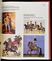 Nagyrévi-Neppel György: Huszárok. Bp., 1973, Corvina. Kiadói egészvászon kötés, kiadói papír védőbor...