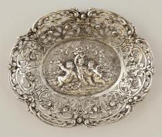 Ezüst(Ag) puttós tálka, jelzett, 11x9 cm, nettó: 56,1 g