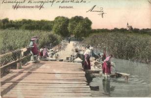 Balatonkenese, Mosó asszonyok a parton. Rosenthal Dávid kiadása (EK)