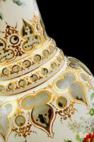 cca 1850 Fújt díszkancsó, kézzel festett, több rétegű, hámozott, apró karcolással és arany festék ko...