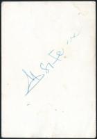 Mátrai Ferenc, a Metro együttes zongoristájának aláírása az együttes ábrázoló fotó hátoldalán