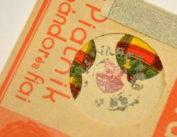 cca 1945 Piatnik Nándor bontatlan csomag magyar kártya, 1947-49 közötti kártyabélyeggel / Deck of vi...