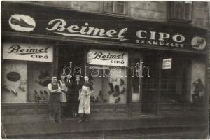 Pécs, Beimel Károly cipő szaküzlete munkásokkal, Horváth József férfi szabó üzlete. Király utca 56. photo