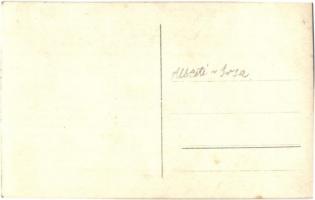 Albertirsa, Holánszki Pál hentes és fűszer üzlete, tulaj és dolgozók az üzlet előtt. photo