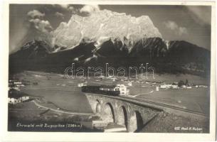 44 db RÉGI külföldi képeslap közlekedési eszközökkel. Sok német és osztrák képeslap felvonókkal / 44...