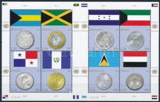 Zászlók és érmek kisív, Flags and coins mini sheet
