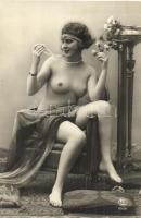 French erotic nude lady, PC Paris 1606. (Rb)