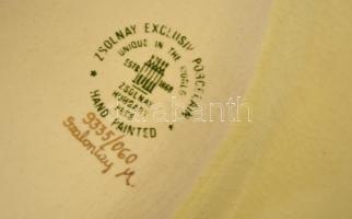 Zsolnay falióra, kézzel festett, működik, jelzett, máz alatti hajszálrepedésekkel, d:25,5 cm