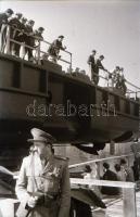 1948 Budapest, hajógyári képriport, 20 db szabadon felhasználható, vintage negatív, 24x36 mm