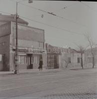 cca 1964 Budapest, Kőbánya, a kerület épületei, utcaképek, a városrész fejlődése, 21 db szabadon fel...
